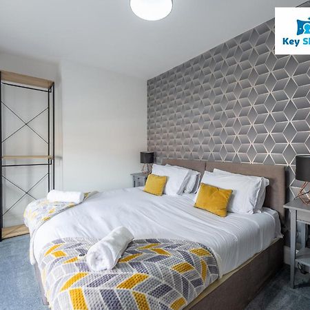 Five Bedroom Spacious Modern House By Keysleeps Short Lets Workington Lake District Beach Buitenkant foto