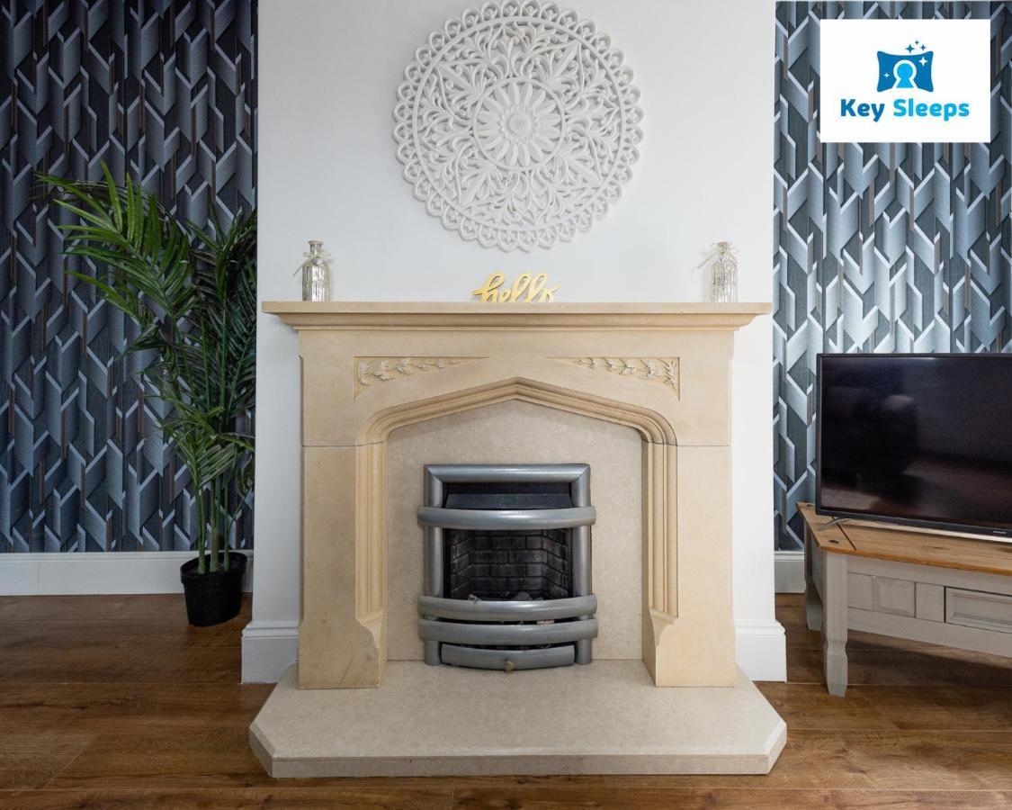 Five Bedroom Spacious Modern House By Keysleeps Short Lets Workington Lake District Beach Buitenkant foto