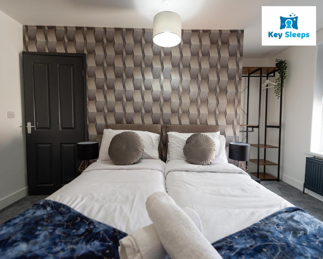 Five Bedroom Spacious Modern House By Keysleeps Short Lets Workington Lake District Beach Buitenkant foto